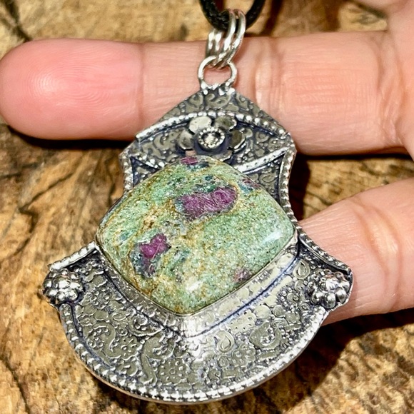 Ruby Fuchsite Pendant 2 1/2” - Picture 3 of 8